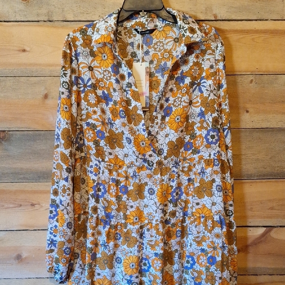 Chic Floral Long Sleeve Dress in Orange and Brown - Picture 3 of 8
